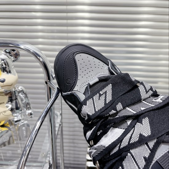Bruno Sialelli sneakers