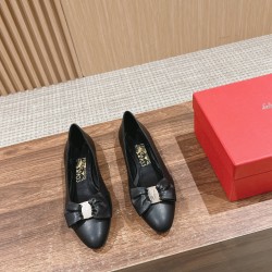 sandal