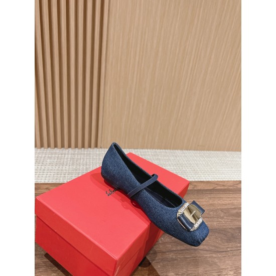 sandal