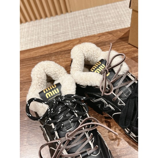 MIUMIU sneakers