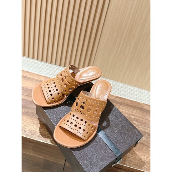sandal
