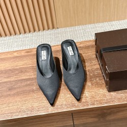 sandal
