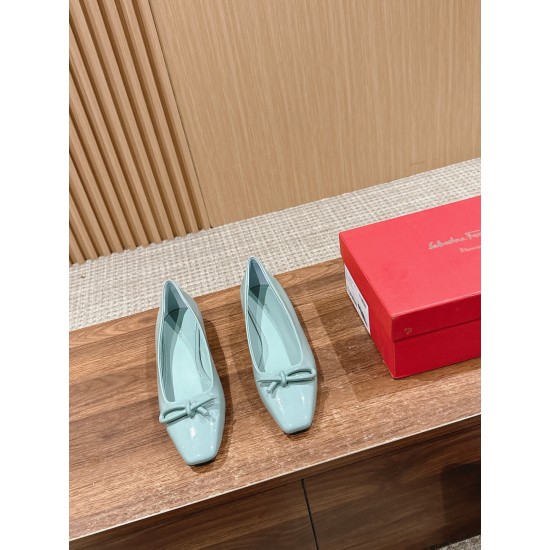 sandal