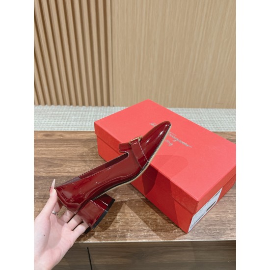 sandal