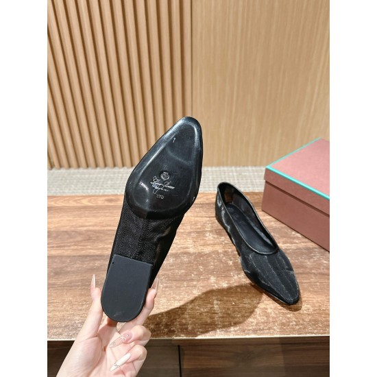 sandal