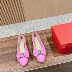 sandal