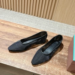 sandal
