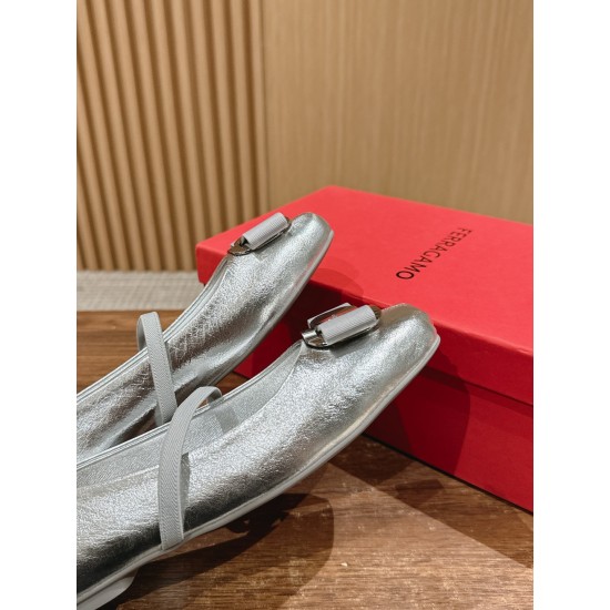 sandal