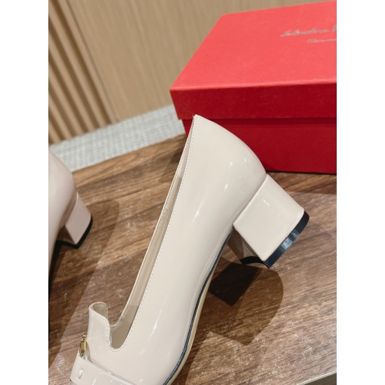 sandal