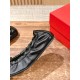 sandal