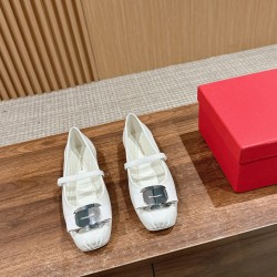 sandal