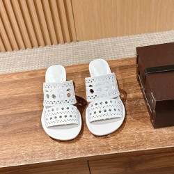 sandal