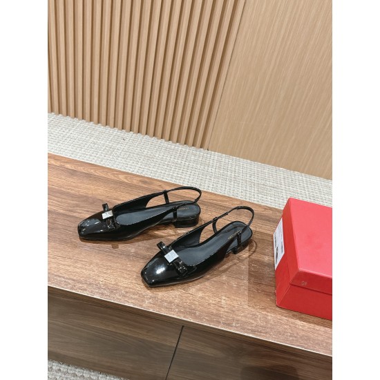 sandal