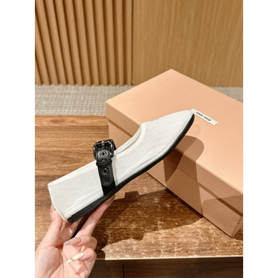 MIUMIU sneakers