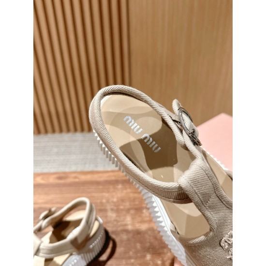 MIUMIU sneakers