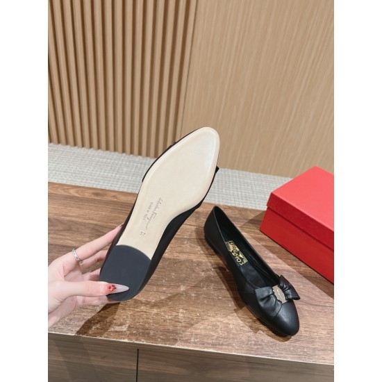 sandal