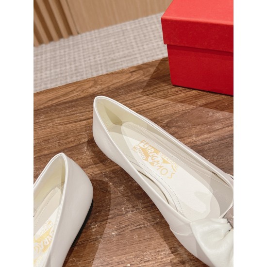 sandal