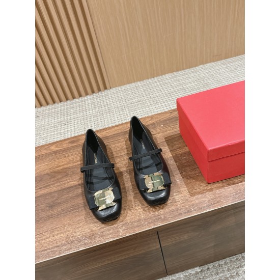 sandal
