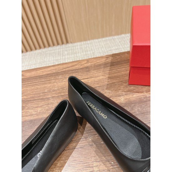 sandal