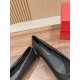 sandal