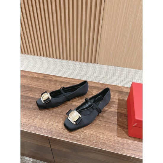 sandal