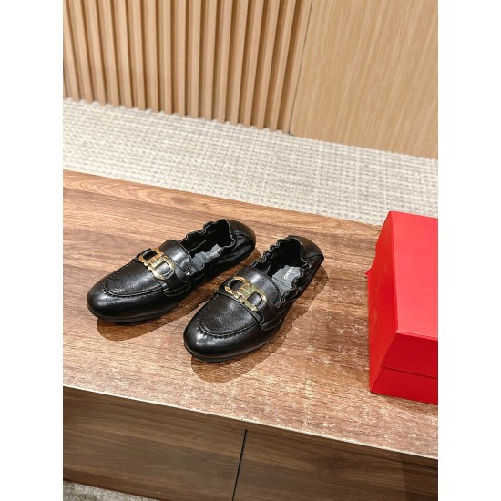 sandal