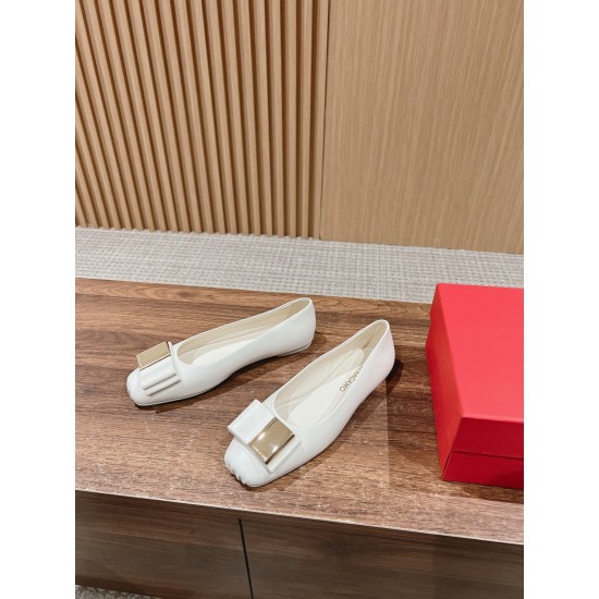 sandal