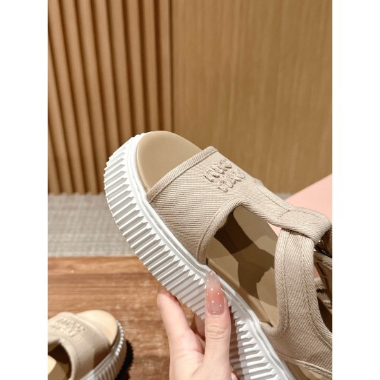 MIUMIU sneakers