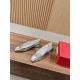 sandal