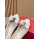 sandal