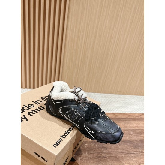 MIUMIU sneakers