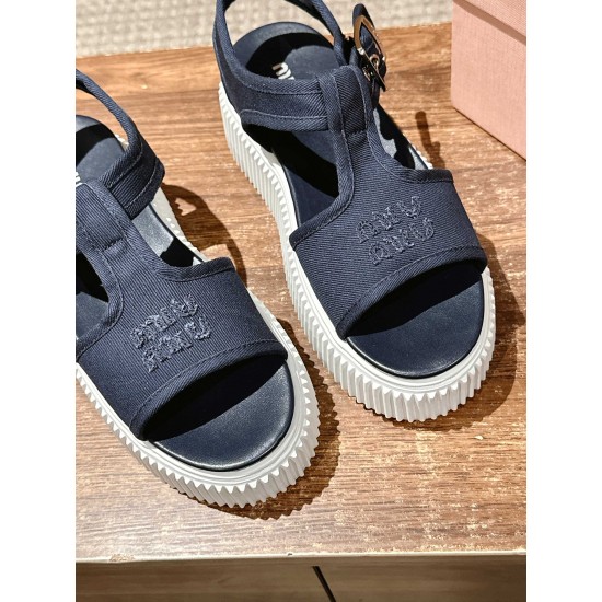 MIUMIU sneakers