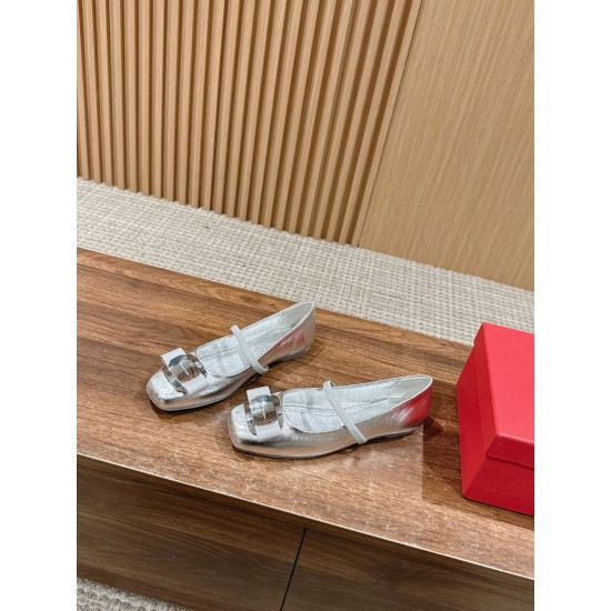 sandal