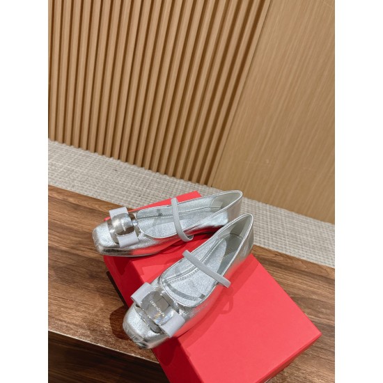 sandal