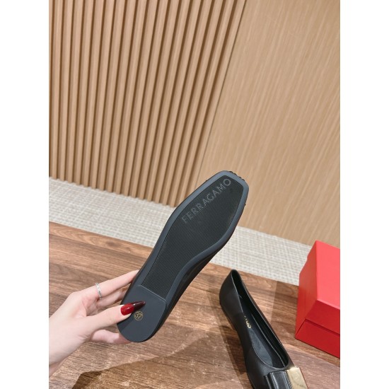 sandal