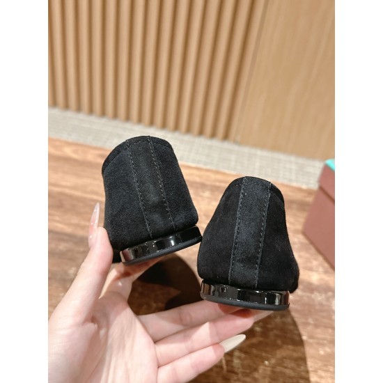 sandal