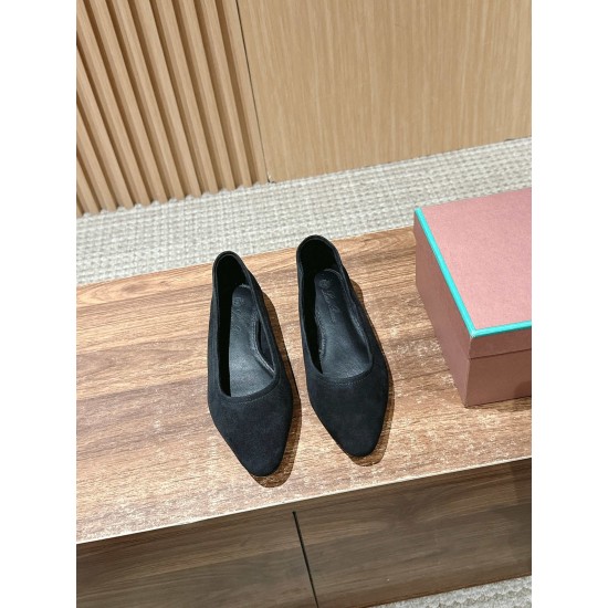 sandal