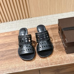 sandal