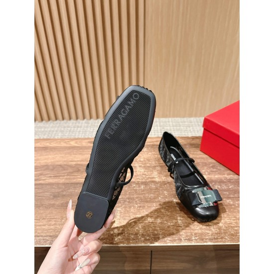 sandal