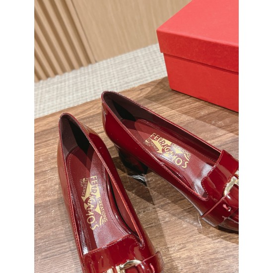 sandal