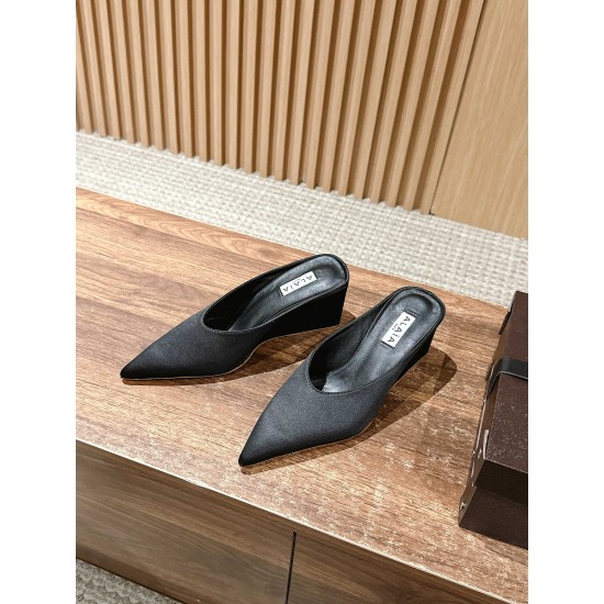 sandal