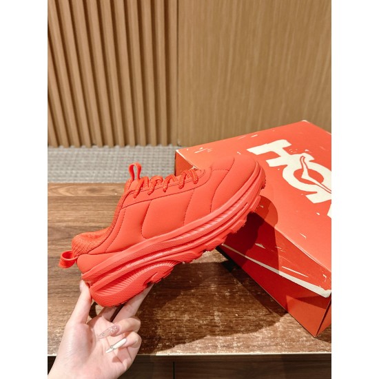 sneakers sneakers