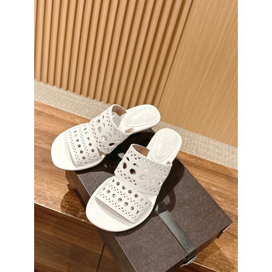 sandal