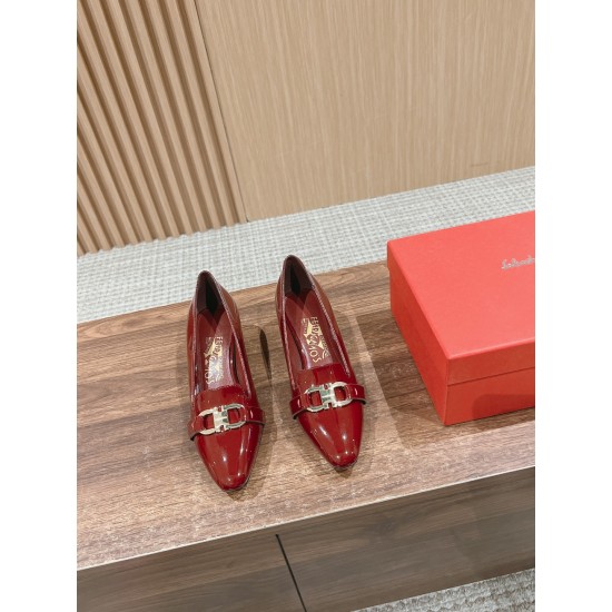 sandal