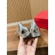 sandal