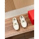 sandal