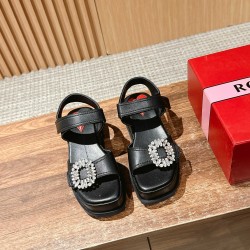 sandal