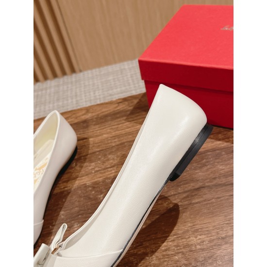 sandal