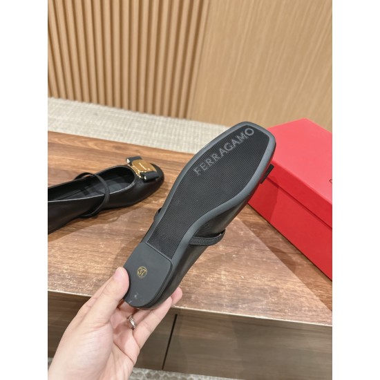 sandal