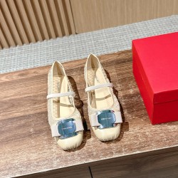 sandal